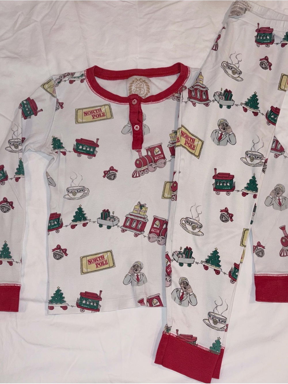 The Beaufort Bonnet Co North Pole Express pajamas sz 7